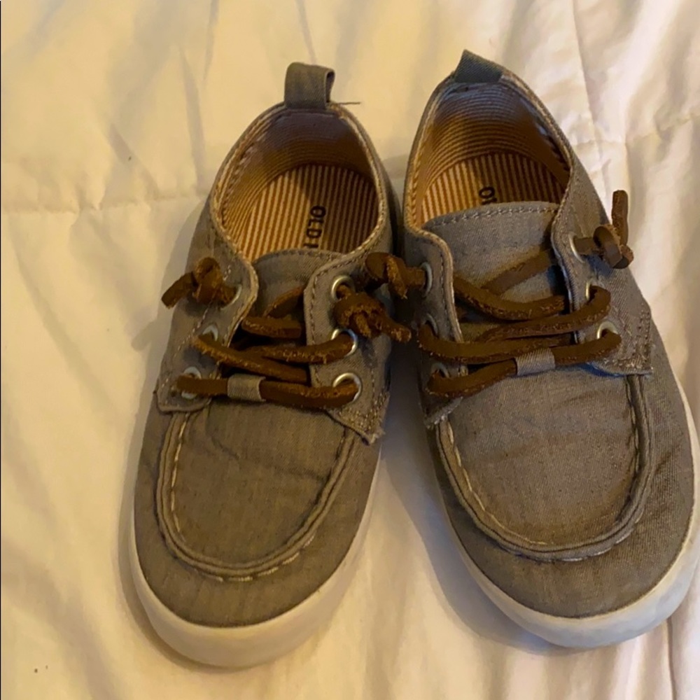 We are selling Old Navy shoes